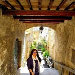 Meet your Posher, Sharon